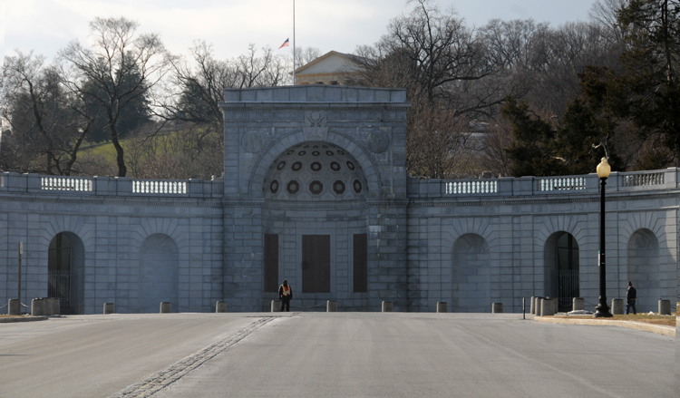 Women's MEmorial - Arlington National Cemetery